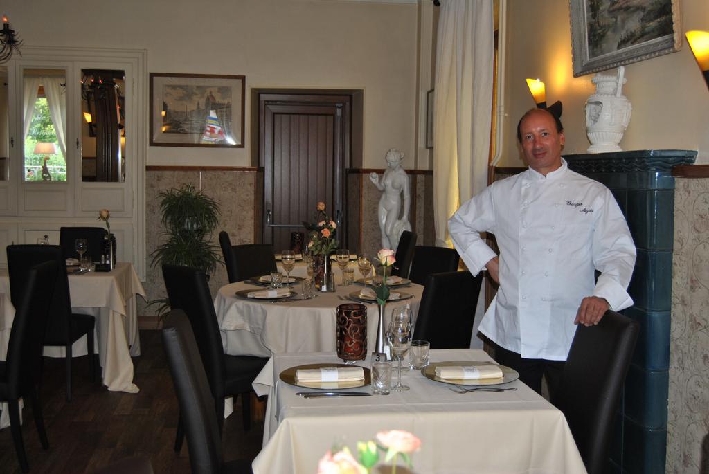 Logis Hotel Restaurant La Tete Des Faux Le Bonhomme Ngoại thất bức ảnh