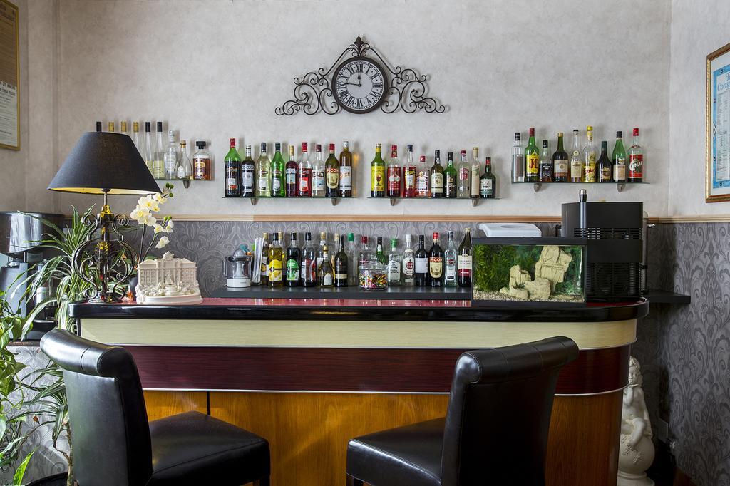 Logis Hotel Restaurant La Tete Des Faux Le Bonhomme Ngoại thất bức ảnh